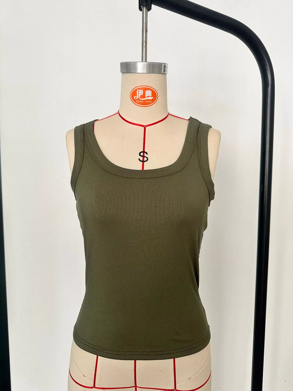 Ribbed Knit Slim Fit Tank 007 - Poppy & Pearl Edit